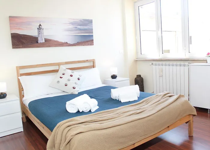 Apartment Blue Sky Rom